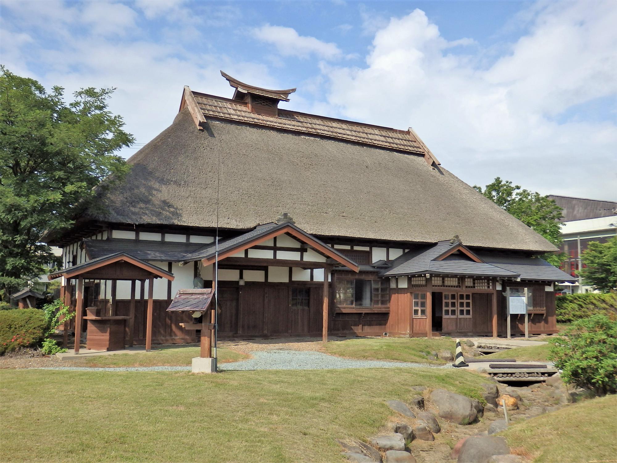 旧尾野家住宅外観